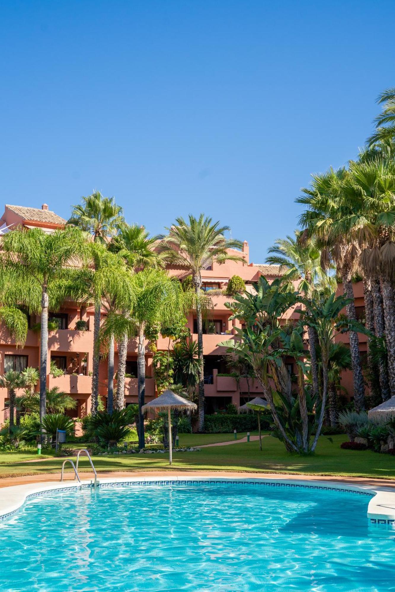 3+1 Bed Apartment, 100M Away From The Beach Marbella Eksteriør billede